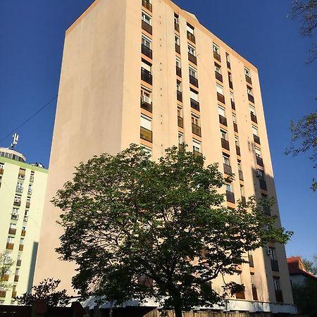 Hetedik Apartman Pécs Esterno foto